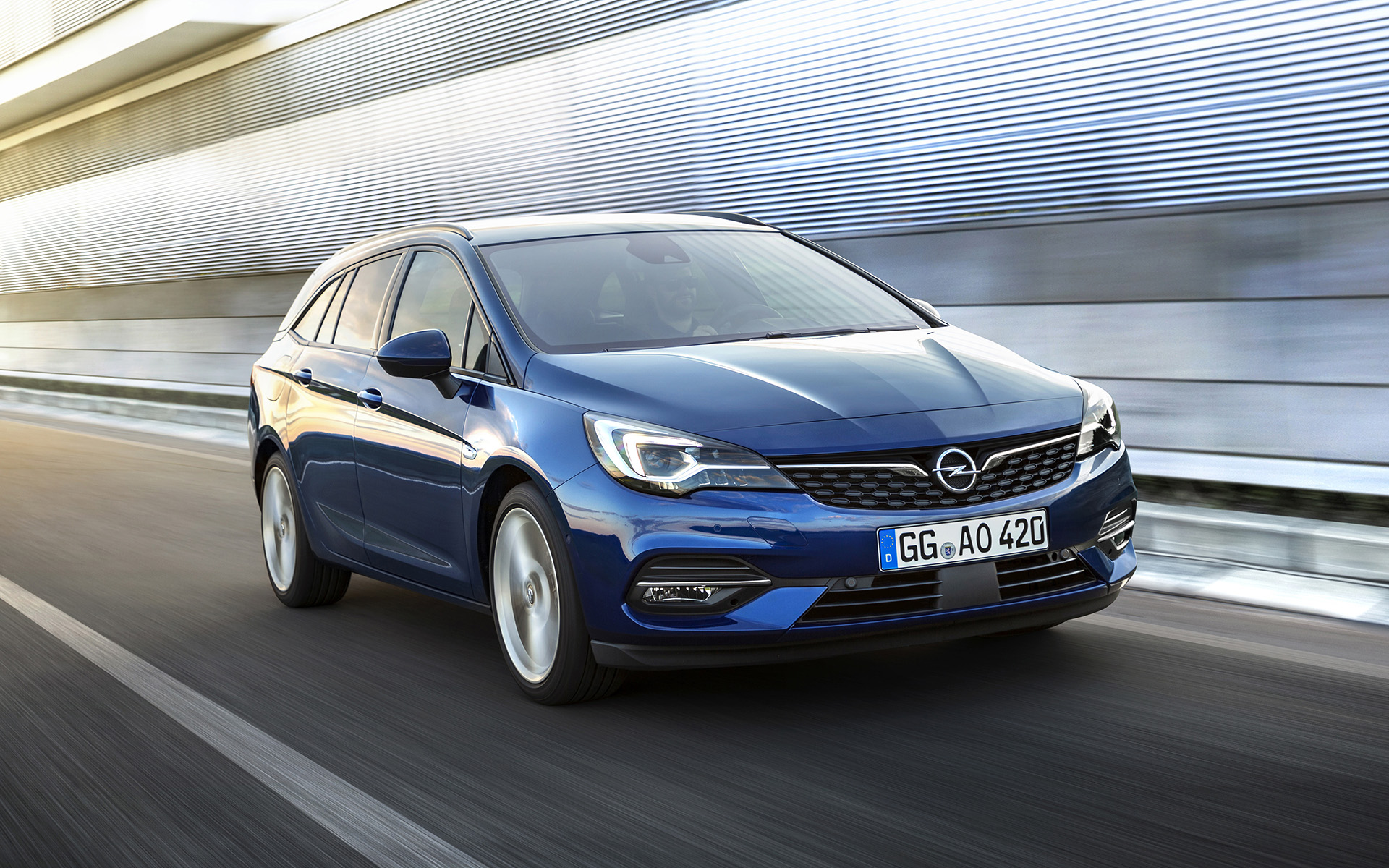 Opel: Τρεις παγκόσμιες πρεμιέρες στην Έκθεση της Φρανκφούρτης - εικόνα 4