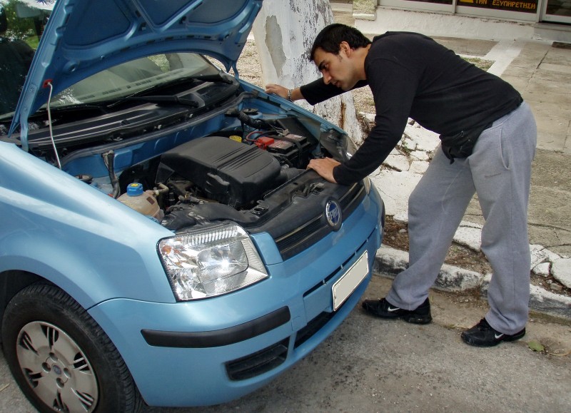 Check μηχανικών μερών πριν την αγορά μεταχειρισμένου αυτοκινήτου