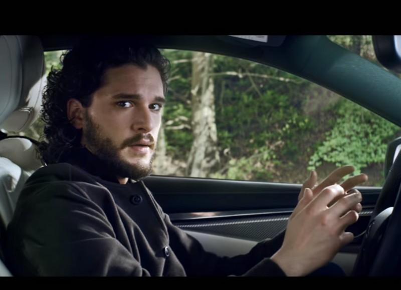 Τι οδηγεί ο Jon Snow;
