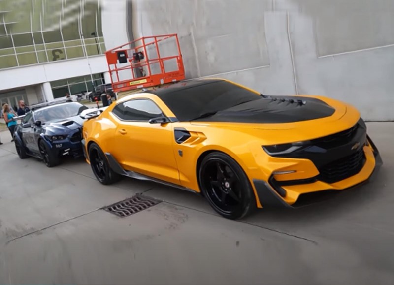 Έτοιμα τα αυτοκίνητα για το Transformers 5 (video)