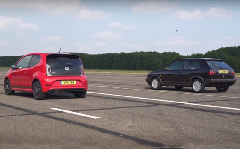 Το up! GTΙ εναντίον το Mk2 Golf GTI (video)