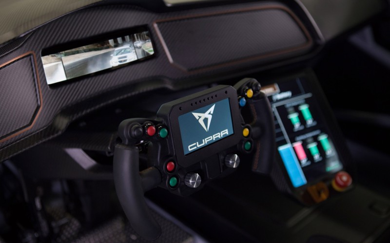 Μία ακτινογραφία στο εσωτερικό του Cupra e-Racer (vid)