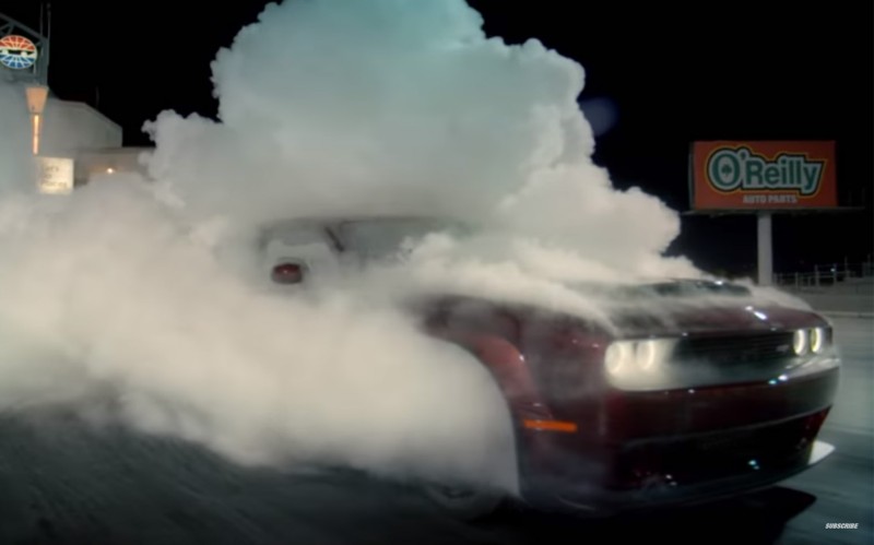 Top Gear: Ένας δαίμονας κατασπαράζει μια Aventador (vid)