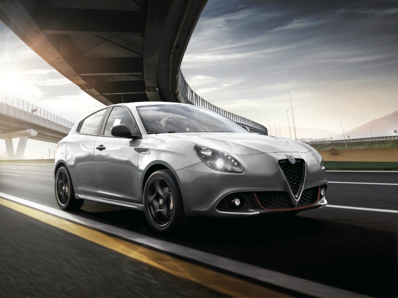 Τώρα η Alfa Romeo Giulietta με τιμή από 15.990 ευρώ