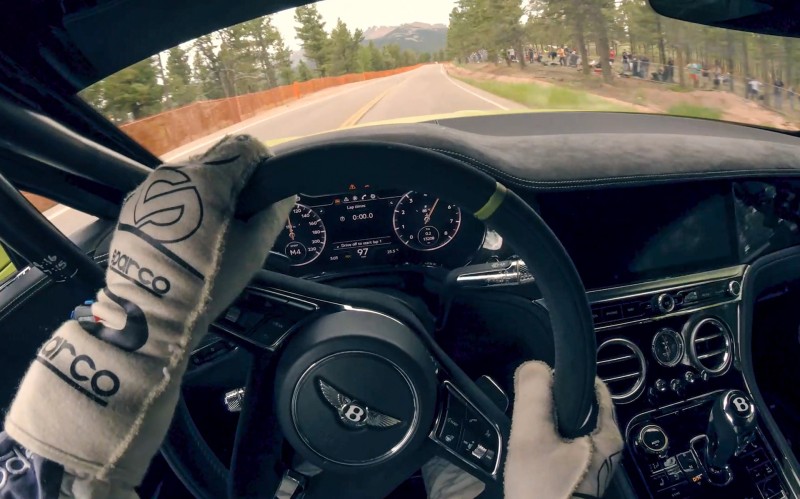 Έτσι σημείωσε η Bentley Continental GT το ρεκόρ στο Pikes Peak (video)