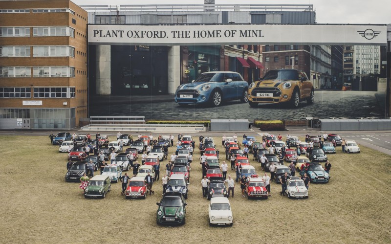 60 MINI: Ένα για κάθε χρόνο από την ίδρυση της μάρκας