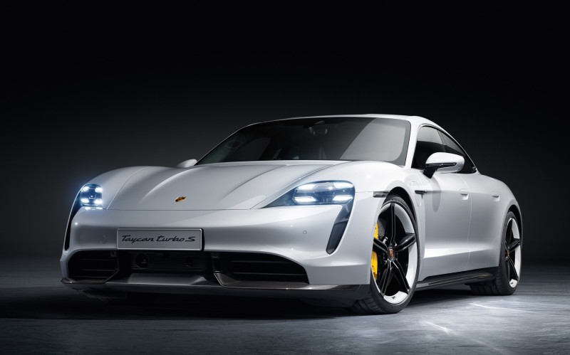 Η Porsche σηκώνει το γάντι: Απαντά στο Tesla Model S με την Taycan Turbo S;