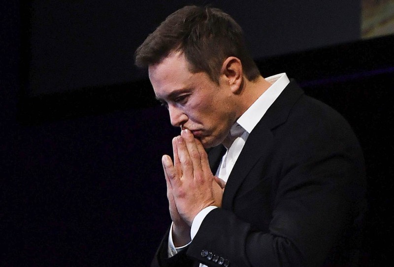 Musk: Ας έρθουν να με συλλάβουν