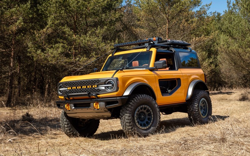 Το σκληροτράχηλο νέο Ford Bronco, τώρα και ηλεκτρικό