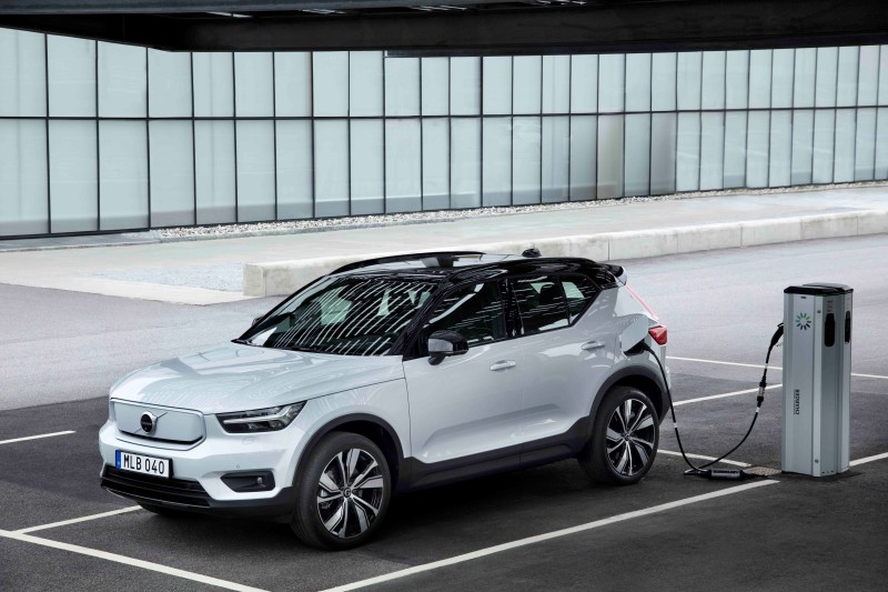 Volvo και Polestar πιάνουν τους στόχους CO2 για το 2020