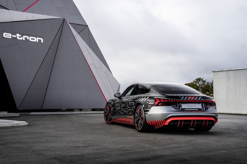 H Audi επενδύει ακόμα περισσότερο στην ηλεκτροκίνηση