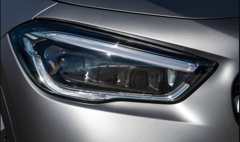 Premium SUV με 0-100 km/h σε 7,1 και κατανάλωση 1,4 lt/100 km. Ποιο είναι;
