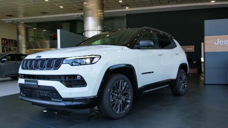 5 ΗΟΤ INFO για το Νέο Jeep Compass - Video