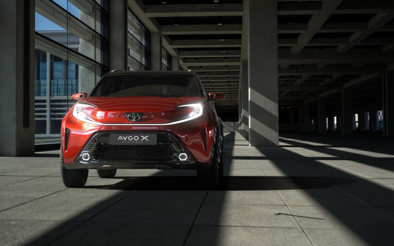 Το νέο Toyota Aygo X θα κάνει πρεμιέρα τον Νοέμβριο