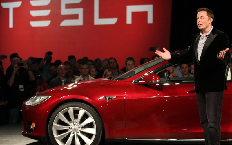 Elon Musk: Έβαλε «στοίχημα» μετοχές του στην Tesla με τα Ηνωμένα Έθνη!