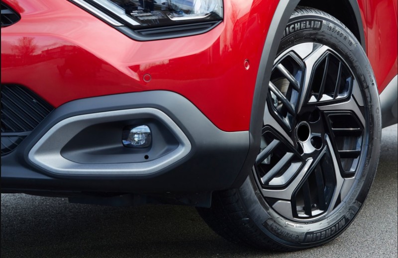 Το οικογενειακό coupe crossover με μηδενικά Τέλη Κυκλοφορίας και τιμή 27.000 € - Ποιο είναι;
