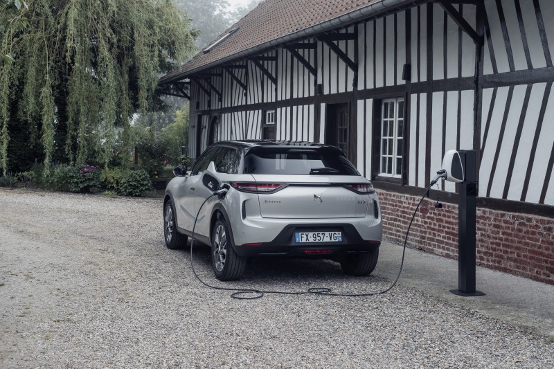 Το ηλεκτρικό DS 3 Crossback E-Tense αποκτά ακόμη μεγαλύτερη αυτονομία