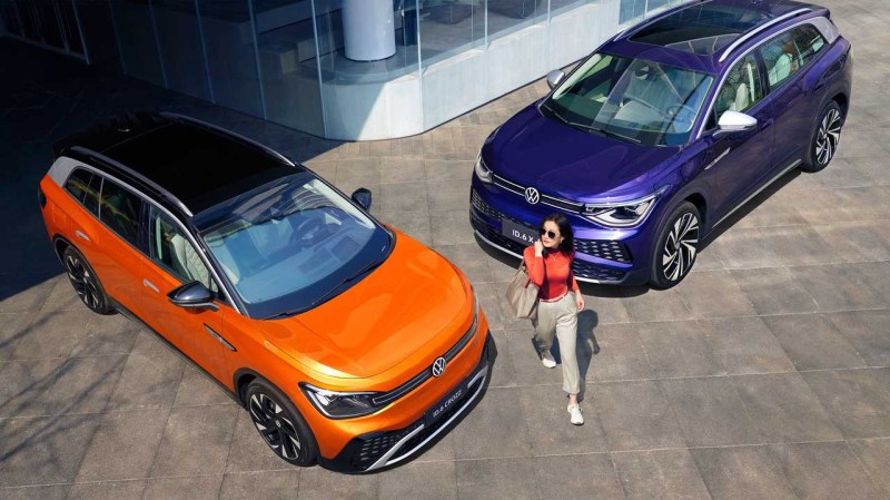 Σε ποια χώρα η VW πούλησε 14.000 ηλεκτρικά σε έναν μήνα;