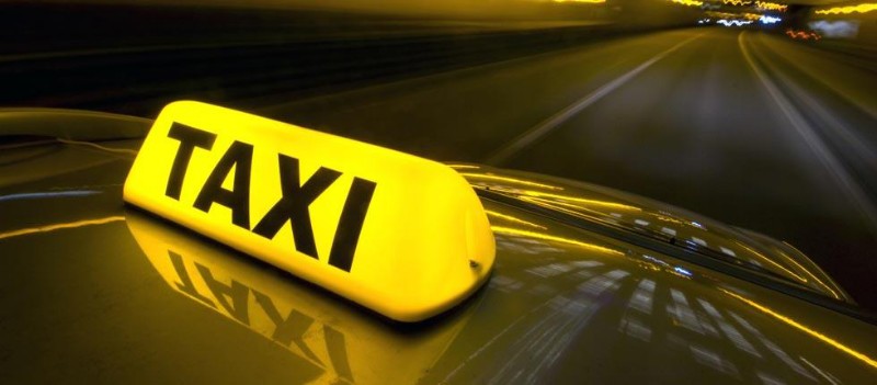 Περαιτέρω απελευθέρωση για ταξί και φορτηγά