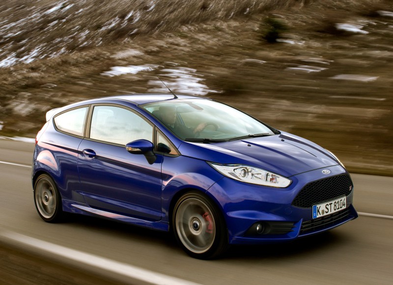 Ετοιμάζεται Fiesta RS;