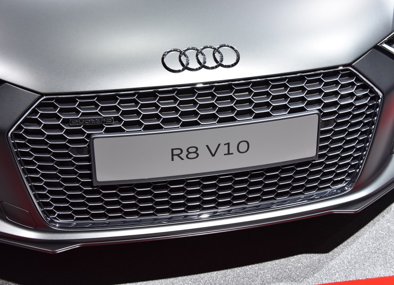 Γιατί δεν υπάρχει V8 μοτέρ στο νέο Audi R8;
