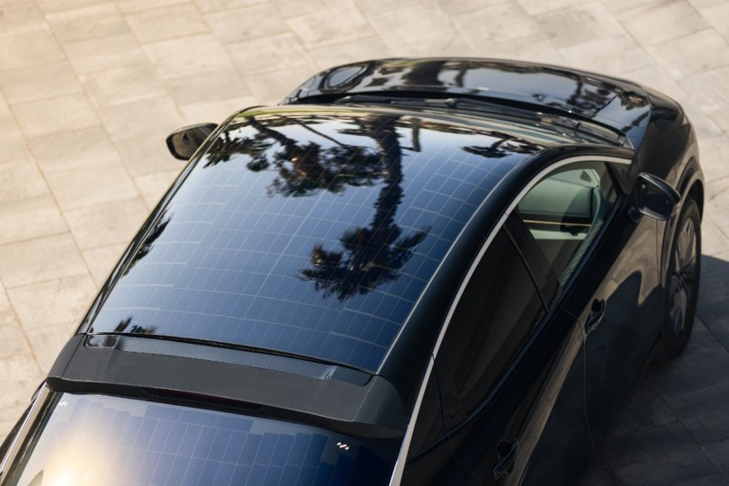 3-nissan-ariya-photovoltaika solar-panel