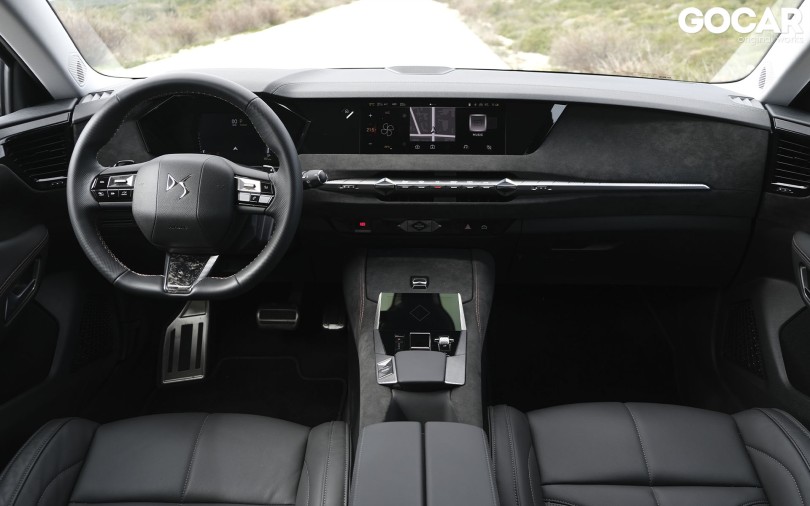 DS 4