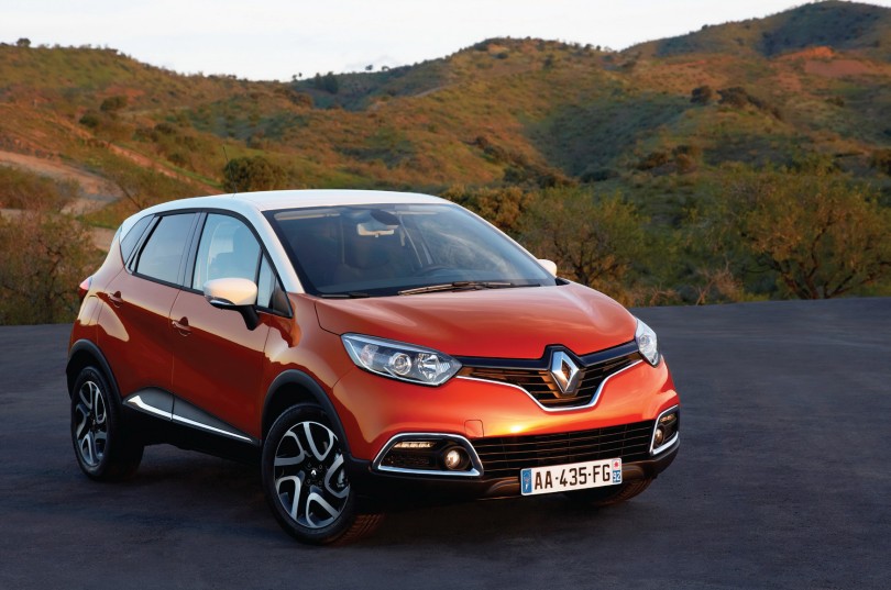 RENAULT-CAPTUR-2013