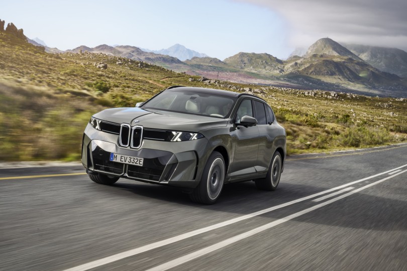 3-bmw-ix5