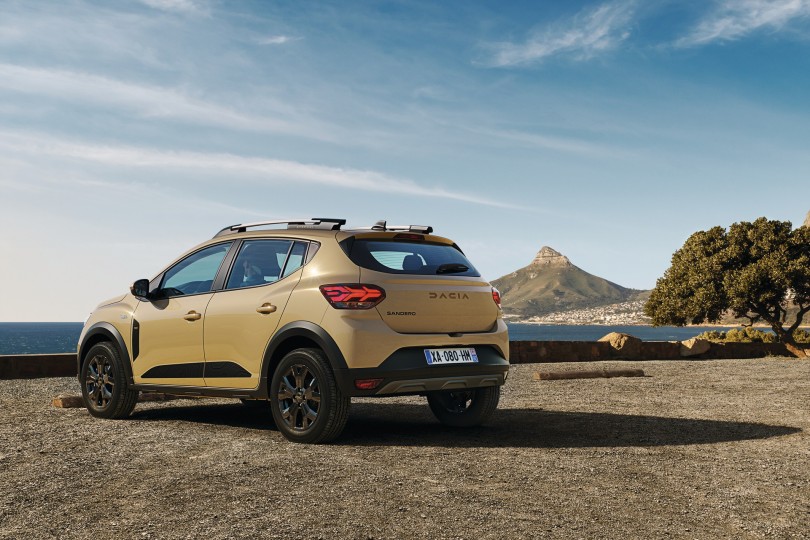 Dacia-Sandero Stepway-2024-2