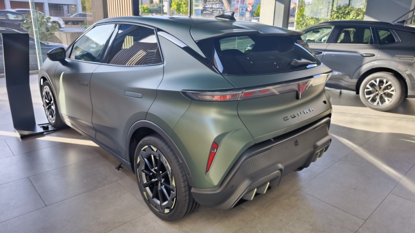 3-cupra-raval-vz-launch-pack-ekthesi-antiprosopia