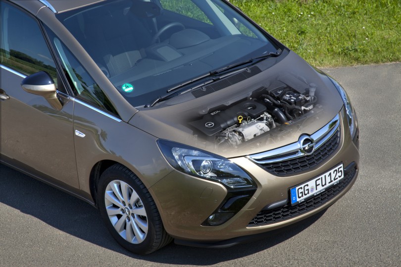 opel zafira tourer