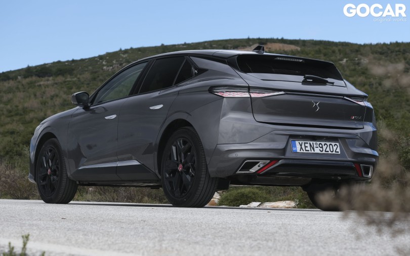 DS 4