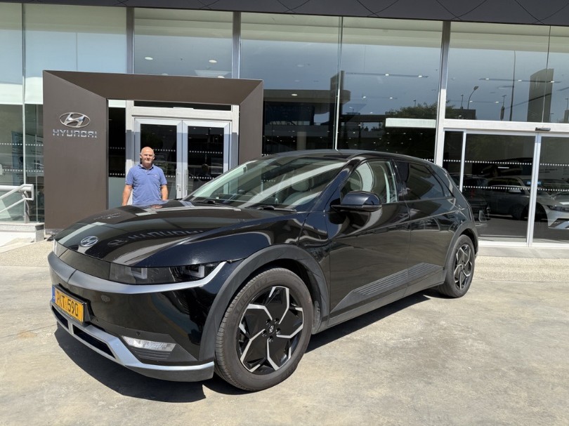 hyundai-ioniq-5-taxi-kypros