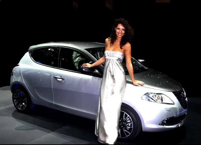 LANCIA-YPSILON