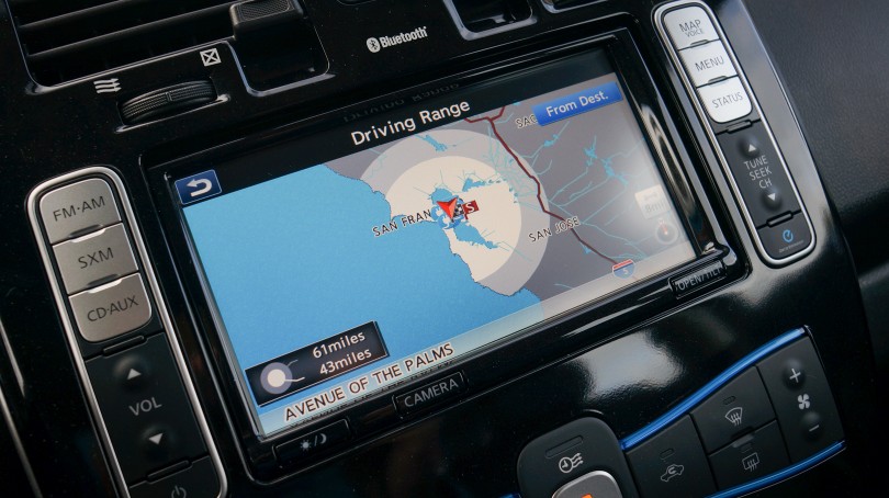 nissan-leaf-navi-aftonomia-kiklos-ektimisi