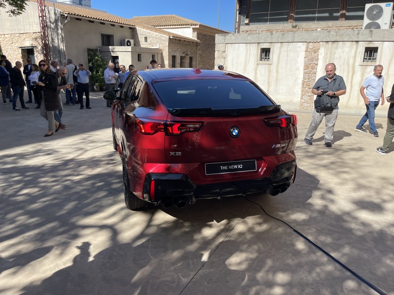 BMW-X2-2023-times-2