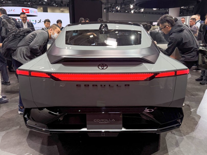 6-toyota-corolla-concept-prototipo-japan-mobility-show