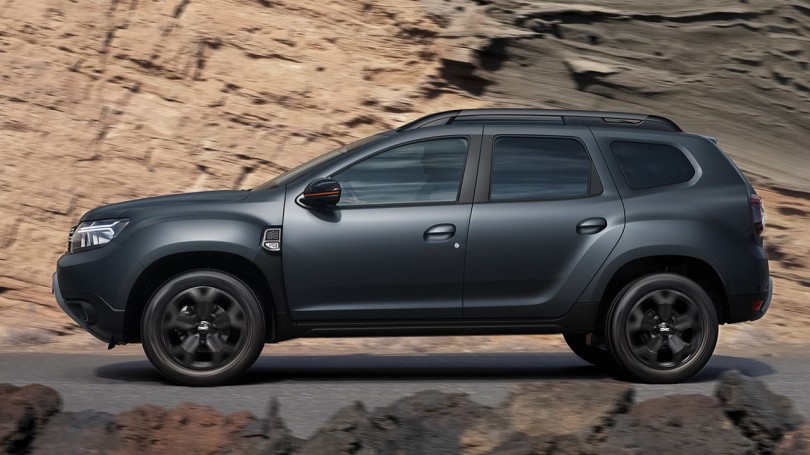 2-dacia-duster-mat-edition