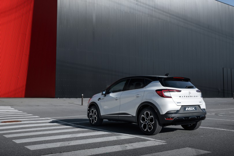 Mitsubishi-ASX-2024-2