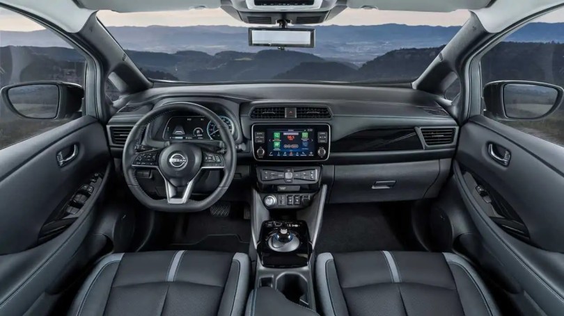 nissan-leaf-ilektriko-facelift-2023-esoteriko-kampina-othoni-timoni