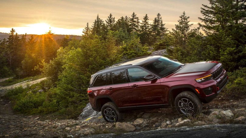 new grand cherokee 1