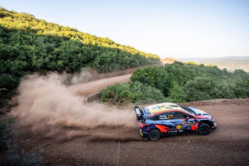 Neuville_Shake_acropolis-2022