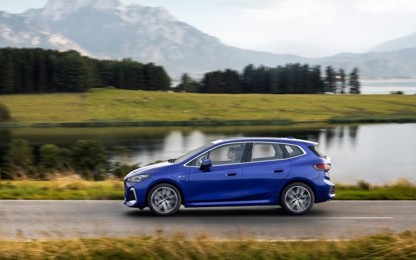 new bmw-2 active tourer 4