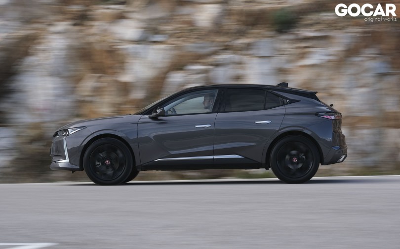 DS 4