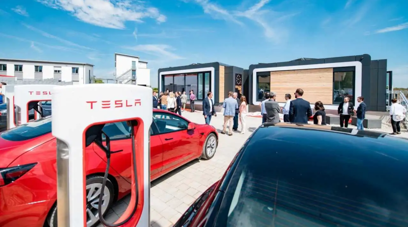 tesla pool