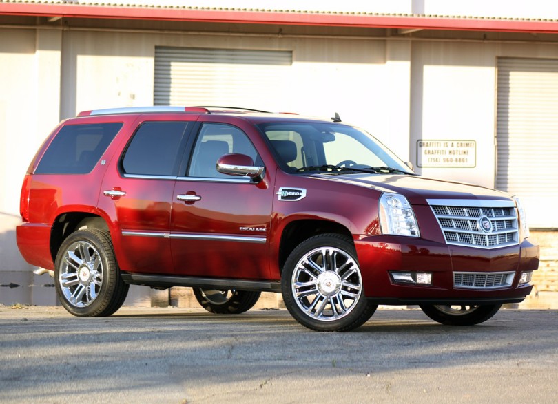 10-xeiroteres-poleiseis-USA-2012-ESCALADE
