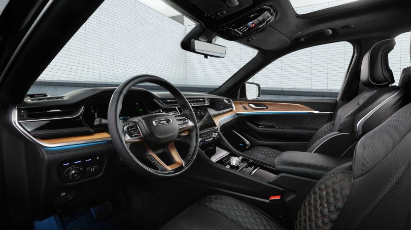 new grand cherokee 2