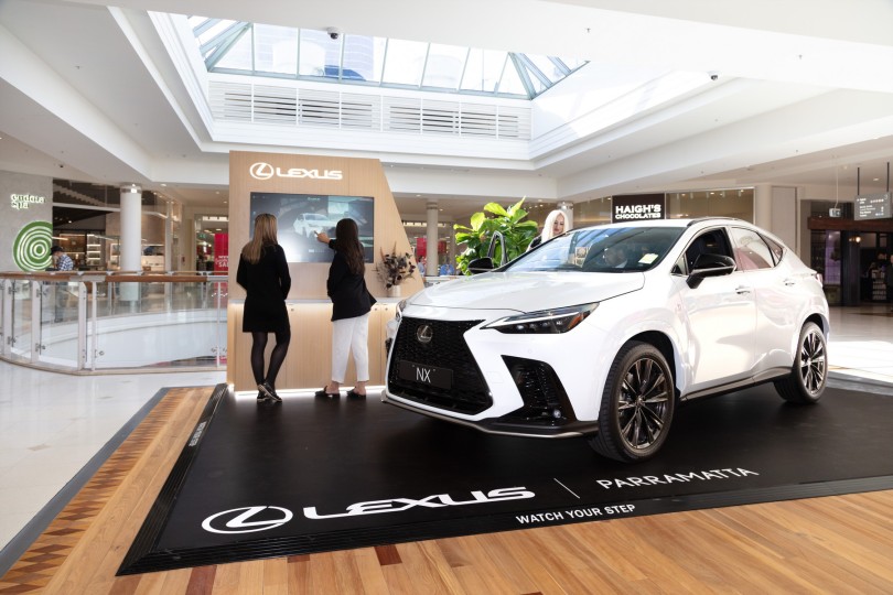 lexus