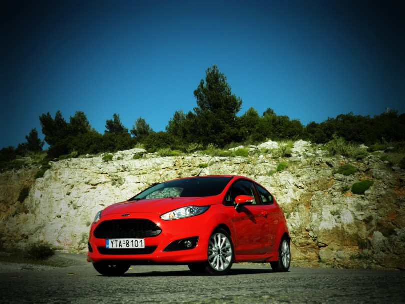 FORD-FIESTA-SPORT-2013-TEST